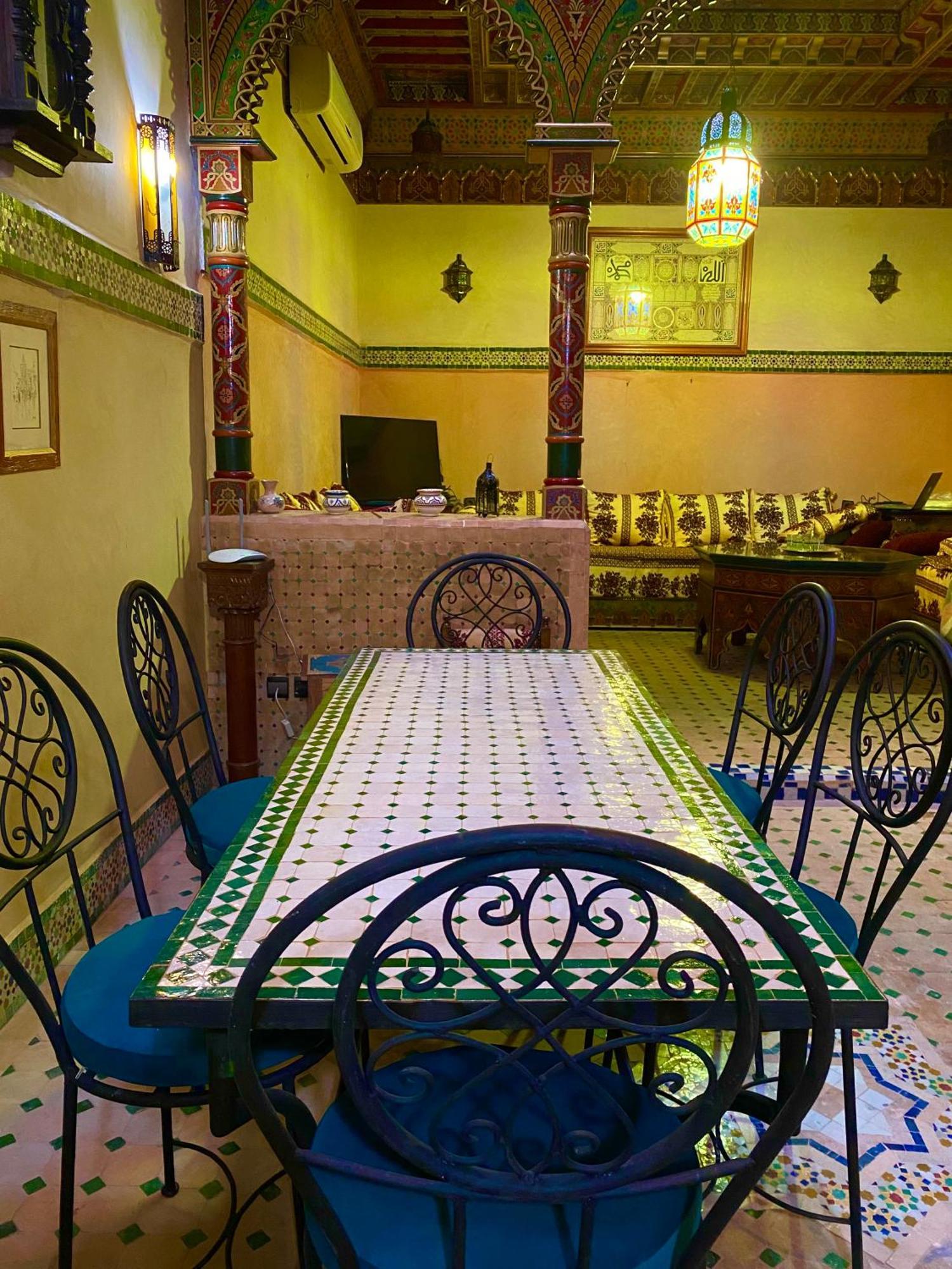 Riad Nezha Avec Jacuzzi Et 3 Piscines Au Coeur De Marakeş Dış mekan fotoğraf