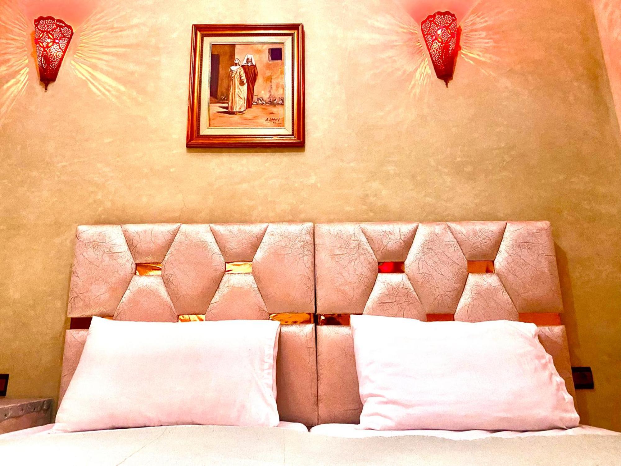 Riad Nezha Avec Jacuzzi Et 3 Piscines Au Coeur De Marakeş Dış mekan fotoğraf